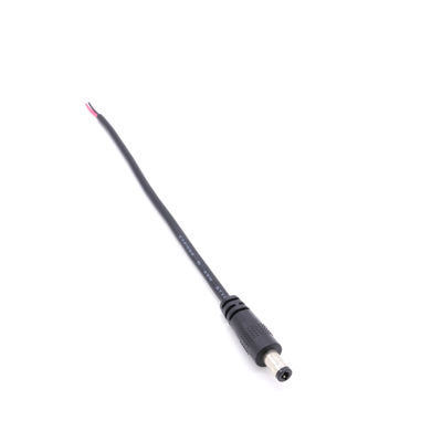 Courant noir des cables connecteur 5A de C.C de PVC évaluant le type imperméable électrique de prise